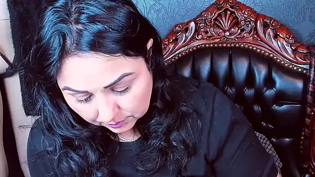 SelenaNoctis online show from February 17, 2026, 11:18 am