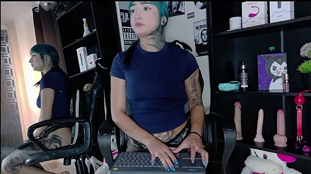 yulianademond66 online show from March 10, 2026, 2:00 pm