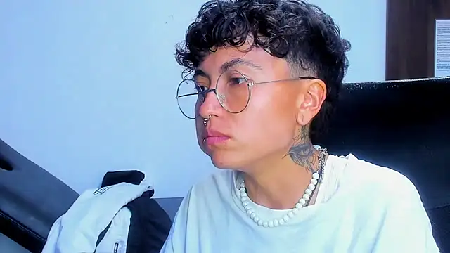 Im Mathias online show from February 17, 2026, 3:36 am