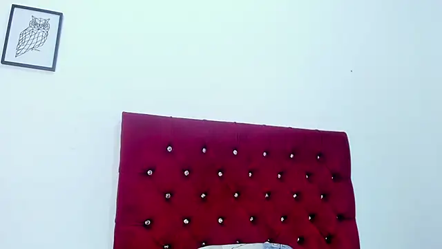 Snapshot of Melody_Megann chatting on May 6, 2026, 11:26 am Melody Megann online show from May 6, 2026, 11:26 am