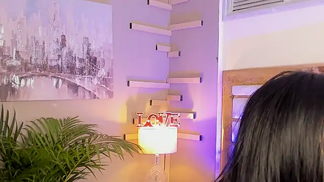 Snapshot of scarlet_hill chatting on January 5, 2025, 6:24 am scarlet hill online show from January 5, 2025, 6:24 am