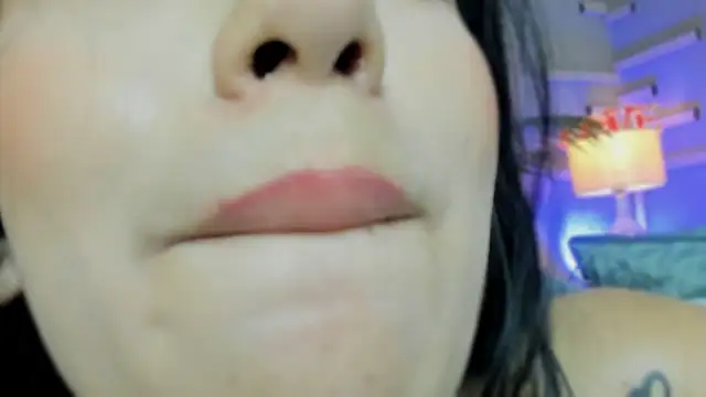 Snapshot of scarlet_hill chatting on January 11, 2025, 7:28 am scarlet hill online show from January 11, 2025, 7:28 am