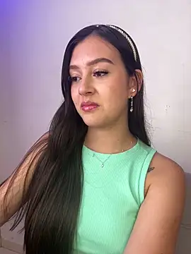 Snapshot of kanne_mia chatting on February 27, 2025, 7:04 pm kanne mia online show from February 27, 2025, 7:04 pm