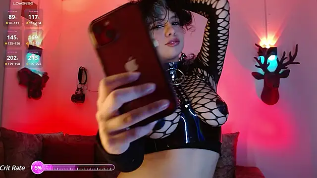 Snapshot of Sweet_Chaos chatting on January 25, 2025, 7:28 pm Sweet Chaos online show from January 25, 2025, 7:28 pm