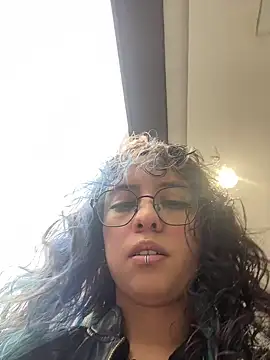 Snapshot of Sweet_Chaos chatting on March 14, 2025, 6:50 pm Sweet Chaos online show from March 14, 2025, 6:50 pm