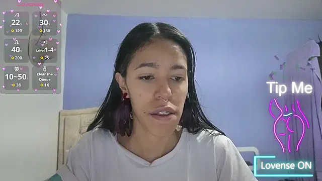 stephania t online show from March 10, 2026, 2:44 pm