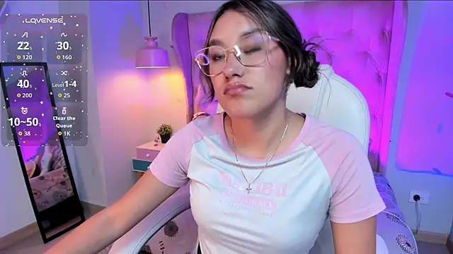  Sophie  miller online show from January 8, 2026, 8:22 pm