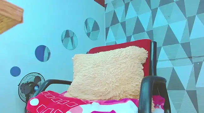 Snapshot of Michellcockxxx chatting on January 11, 2025, 1:53 pm Michellcockxxx online show from January 11, 2025, 1:53 pm