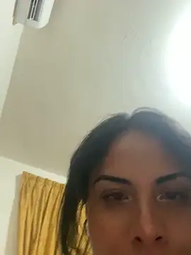 Effyvice13 online show from April 30, 2026, 5:47 am