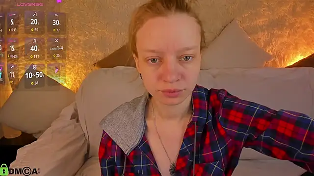 Snapshot of Michelle_Blond chatting on March 23, 2026, 6:17 am Michelle Blond online show from March 23, 2026, 6:17 am