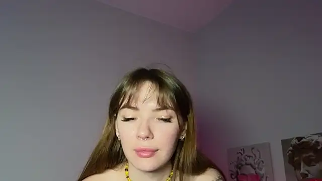 Snapshot of Vetalife chatting on March 18, 2025, 12:47 pm Vetalife online show from March 18, 2025, 12:47 pm