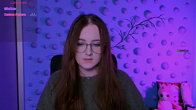 luna berryy online show from February 3, 2026, 8:36 pm