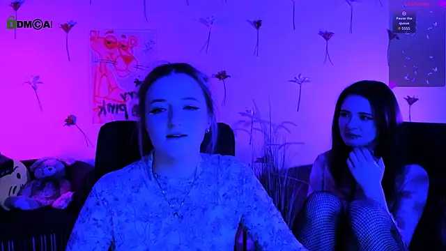 Snapshot of luna_berryy chatting on May 2, 2026, 1:54 am luna berryy online show from May 2, 2026, 1:54 am
