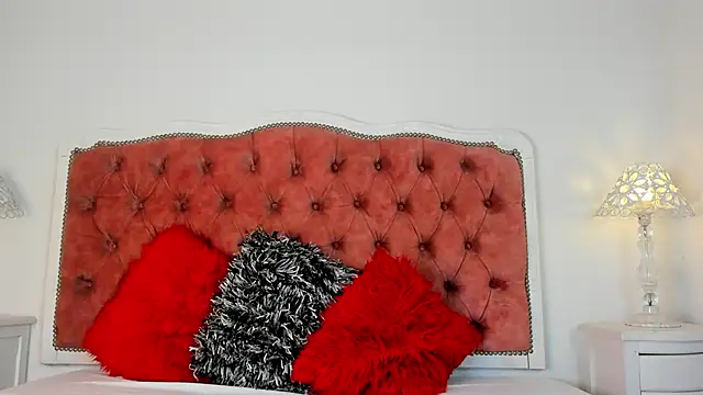 Snapshot of amberlitle chatting on February 17, 2025, 12:27 pm amberlitle online show from February 17, 2025, 12:27 pm