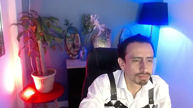 Sr Magnus  online show from March 21, 2025, 4:06 am