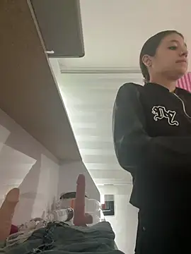 Snapshot of Kyna_euphoria chatting on December 28, 2024, 1:06 pm Kyna euphoria online show from December 28, 2024, 1:06 pm