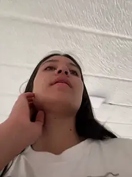 Snapshot of Kyna_euphoria chatting on January 18, 2025, 7:26 pm Kyna euphoria online show from January 18, 2025, 7:26 pm