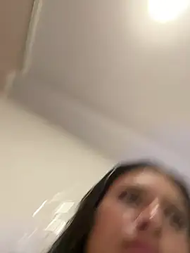 Snapshot of Kyna_euphoria chatting on February 4, 2025, 8:38 pm Kyna euphoria online show from February 4, 2025, 8:38 pm