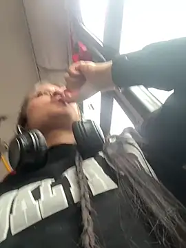 Snapshot of Kyna_euphoria chatting on March 1, 2025, 7:37 pm Kyna euphoria online show from March 1, 2025, 7:37 pm