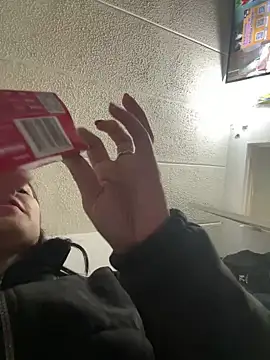 Snapshot of Kyna_euphoria chatting on March 3, 2025, 2:04 am Kyna euphoria online show from March 3, 2025, 2:04 am