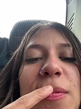 Snapshot of Kyna_euphoria chatting on March 16, 2025, 4:01 pm Kyna euphoria online show from March 16, 2025, 4:01 pm