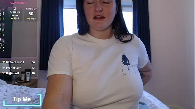 BustyBonnieUK online show from December 12, 2024, 10:02 am