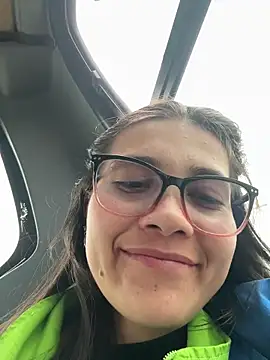 aurora divine online show from February 17, 2026, 10:27 pm