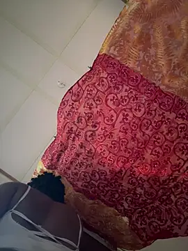 choclatepeaach online show from February 9, 2026, 3:05 pm