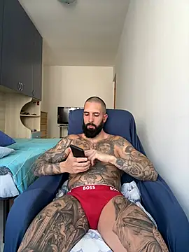 Snapshot of Gioeltoro89 chatting on June 3, 2026, 3:06 pm Gioeltoro89 online show from June 3, 2026, 3:06 pm