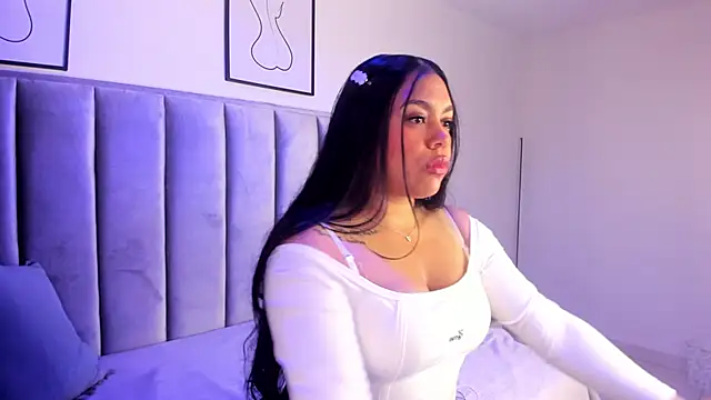 Laiia Page online show from November 29, 2025, 11:46 am