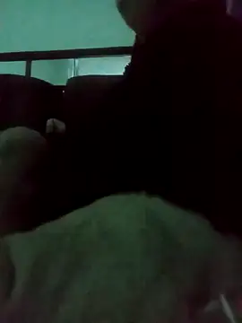 Snapshot of andres599 chatting on September 28, 2025, 8:58 pm andres599 online show from September 28, 2025, 8:58 pm