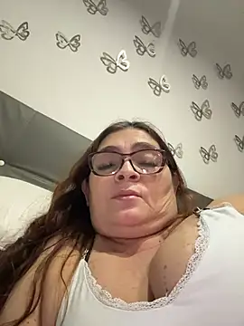 AntonellaAlondra4 online show from April 11, 2026, 3:55 am