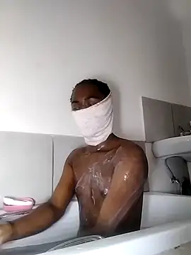 stormfiercexxx online show from April 19, 2026, 10:14 am