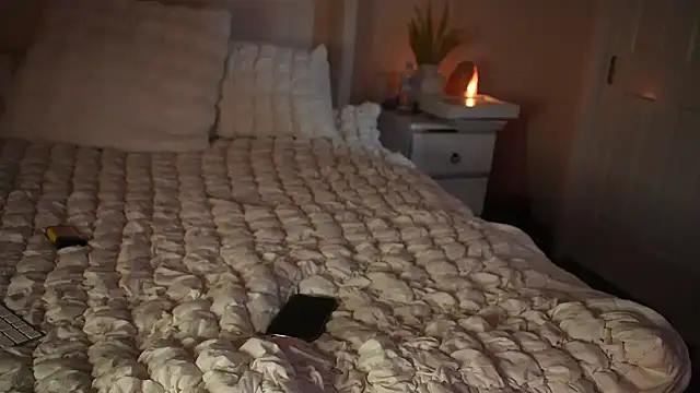 Snapshot of notoriousnatureXO chatting on November 13, 2025, 11:42 am notoriousnatureXO online show from November 13, 2025, 11:42 am