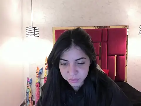 Violet m online show from September 16, 2025, 11:33 am