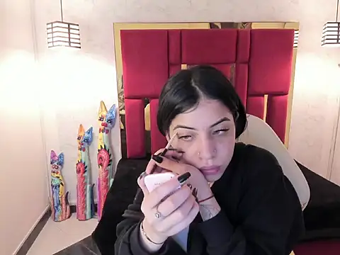 Violet m online show from October 2, 2025, 12:12 pm