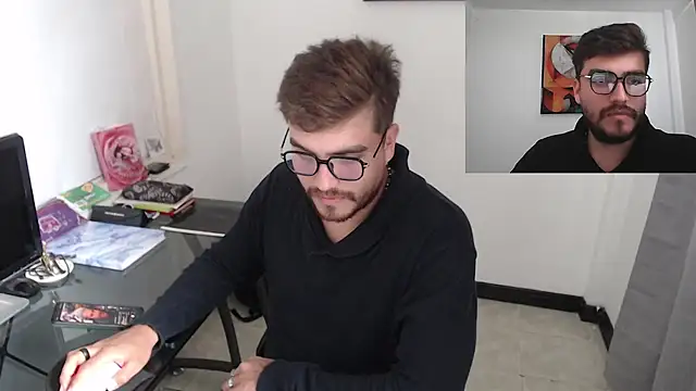 Snapshot of Dylanwish chatting on December 4, 2024, 8:18 pm Dylanwish online show from December 4, 2024, 8:18 pm