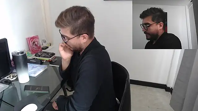 Snapshot of Dylanwish chatting on December 5, 2024, 1:49 pm Dylanwish online show from December 5, 2024, 1:49 pm