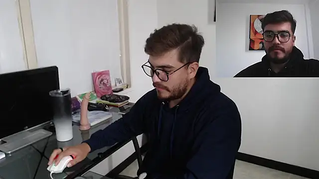 Snapshot of Dylanwish chatting on December 6, 2024, 8:18 pm Dylanwish online show from December 6, 2024, 8:18 pm