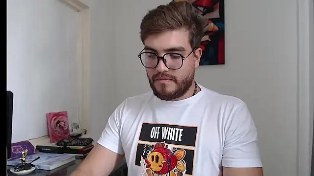 Snapshot of Dylanwish chatting on December 20, 2024, 7:39 pm Dylanwish online show from December 20, 2024, 7:39 pm