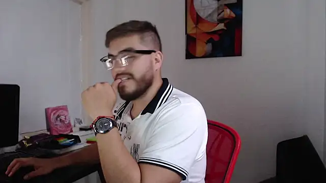 Snapshot of Dylanwish chatting on February 10, 2025, 10:30 pm Dylanwish online show from February 10, 2025, 10:30 pm