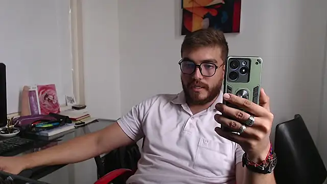 Snapshot of Dylanwish chatting on February 22, 2025, 8:42 pm Dylanwish online show from February 22, 2025, 8:42 pm