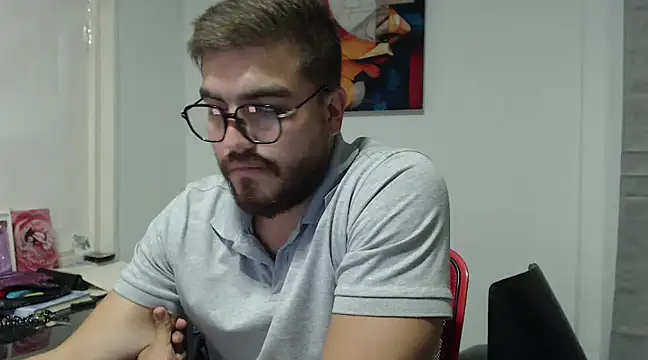 Snapshot of Dylanwish chatting on February 25, 2025, 12:47 am Dylanwish online show from February 25, 2025, 12:47 am