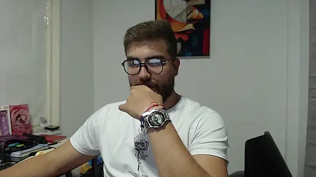 Snapshot of Dylanwish chatting on February 25, 2025, 11:11 pm Dylanwish online show from February 25, 2025, 11:11 pm