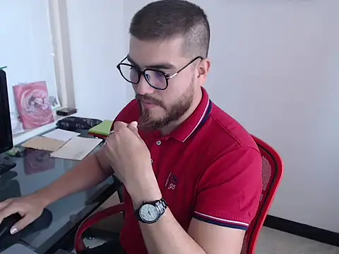 Snapshot of Dylanwish chatting on September 16, 2025, 8:43 pm Dylanwish online show from September 16, 2025, 8:43 pm