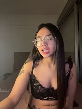 Snapshot of soygalaof chatting on June 17, 2026, 10:28 am soygalaof online show from June 17, 2026, 10:28 am
