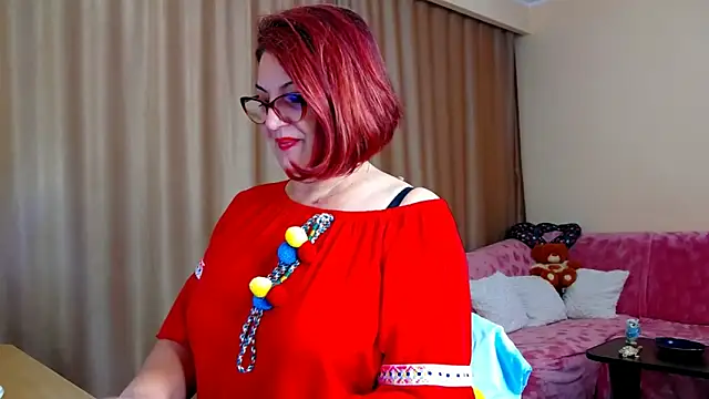 Snapshot of EdithCharm chatting on October 8, 2025, 3:42 pm EdithCharm online show from October 8, 2025, 3:42 pm