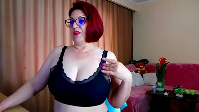 EdithCharm online show from March 22, 2026, 9:02 am