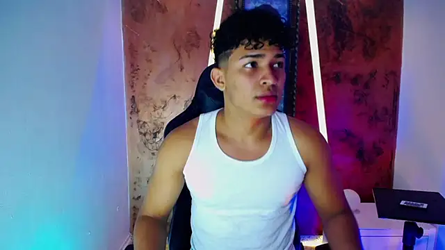 Snapshot of jamescurli_ chatting on January 30, 2025, 4:27 am jamescurli  online show from January 30, 2025, 4:27 am