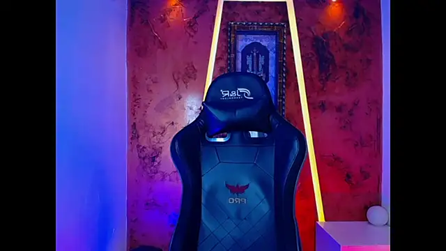 Snapshot of jamescurli_ chatting on February 9, 2025, 4:57 am jamescurli  online show from February 9, 2025, 4:57 am